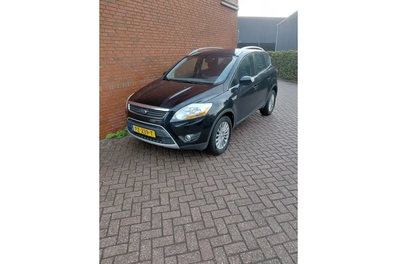 Ford Kuga (2012)
