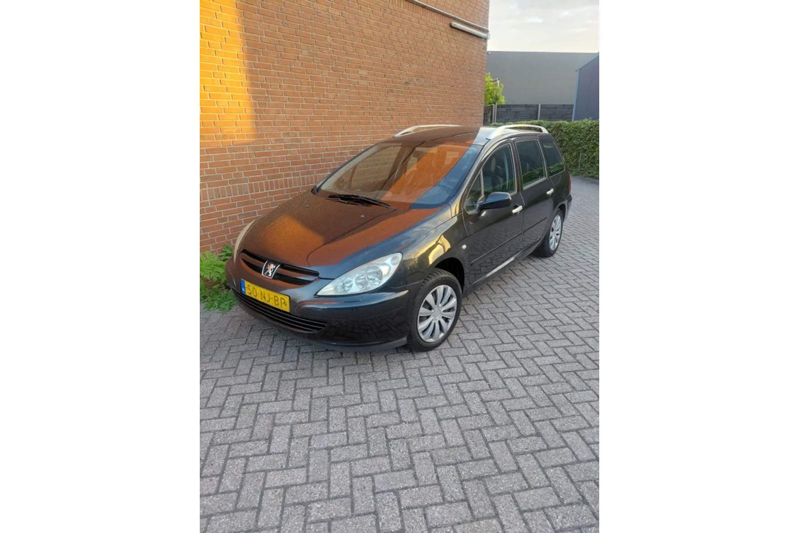 Peugeot 307 (2003) — foto 1