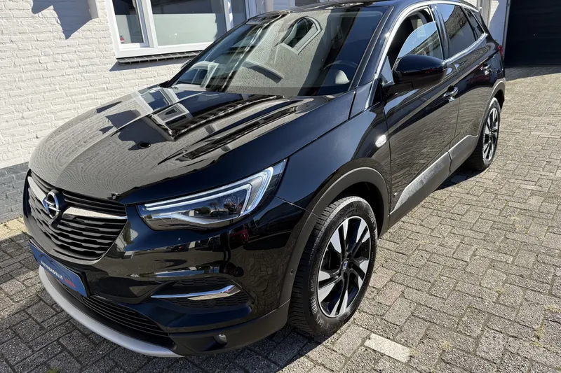 Opel Grandland (2021)