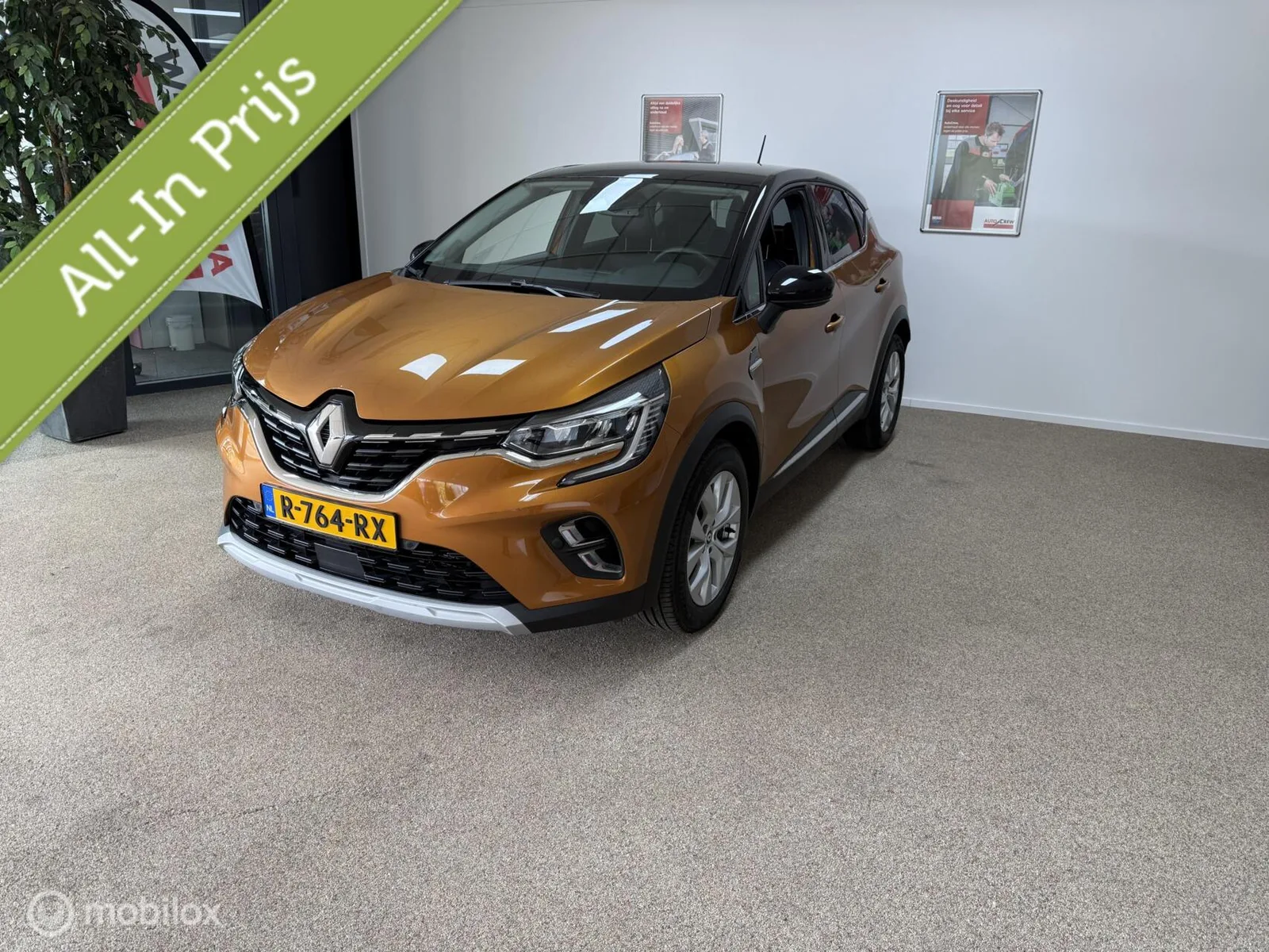 Renault Captur (2022) — foto 1