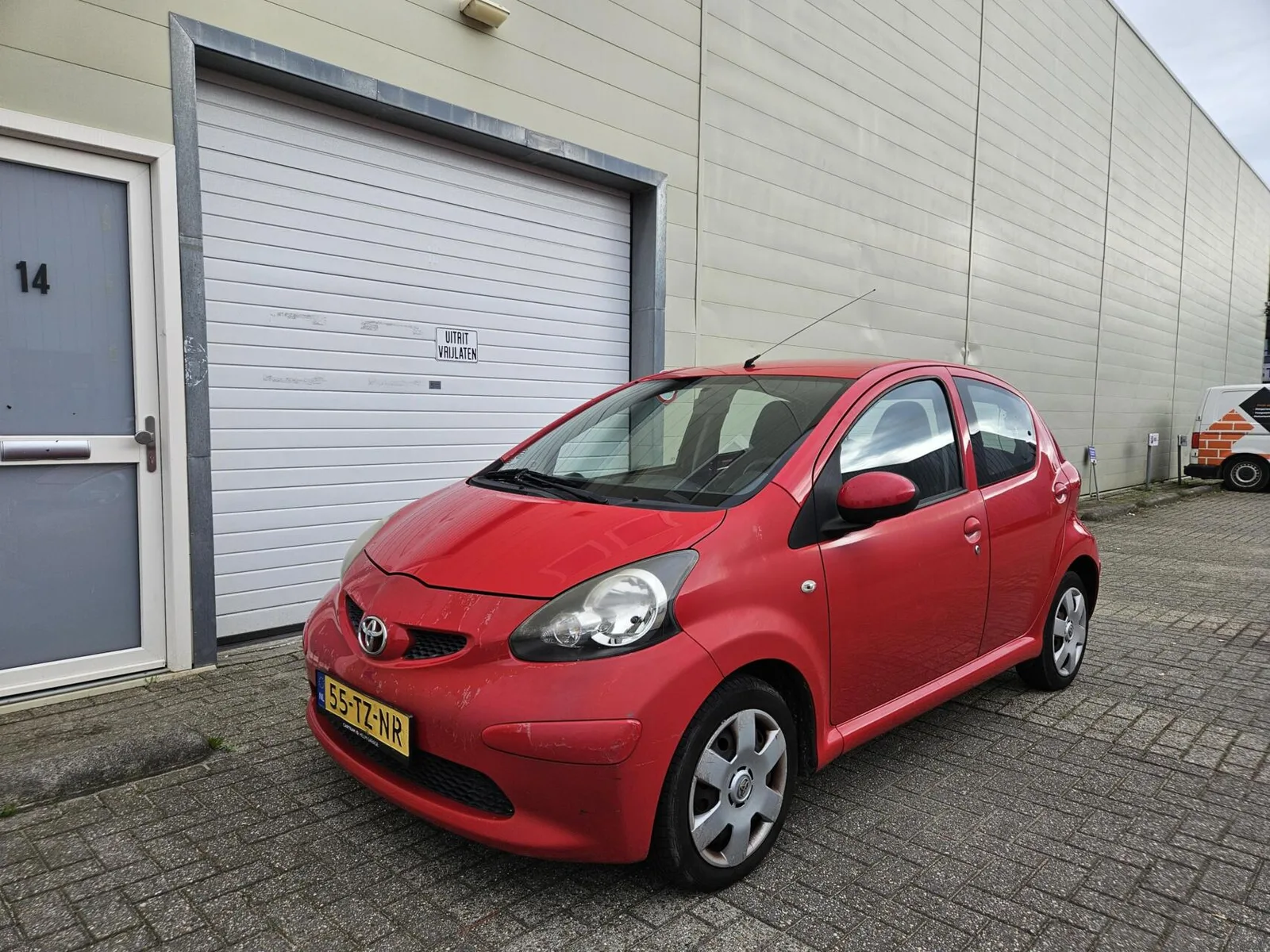 Toyota Aygo (2007) — foto 1