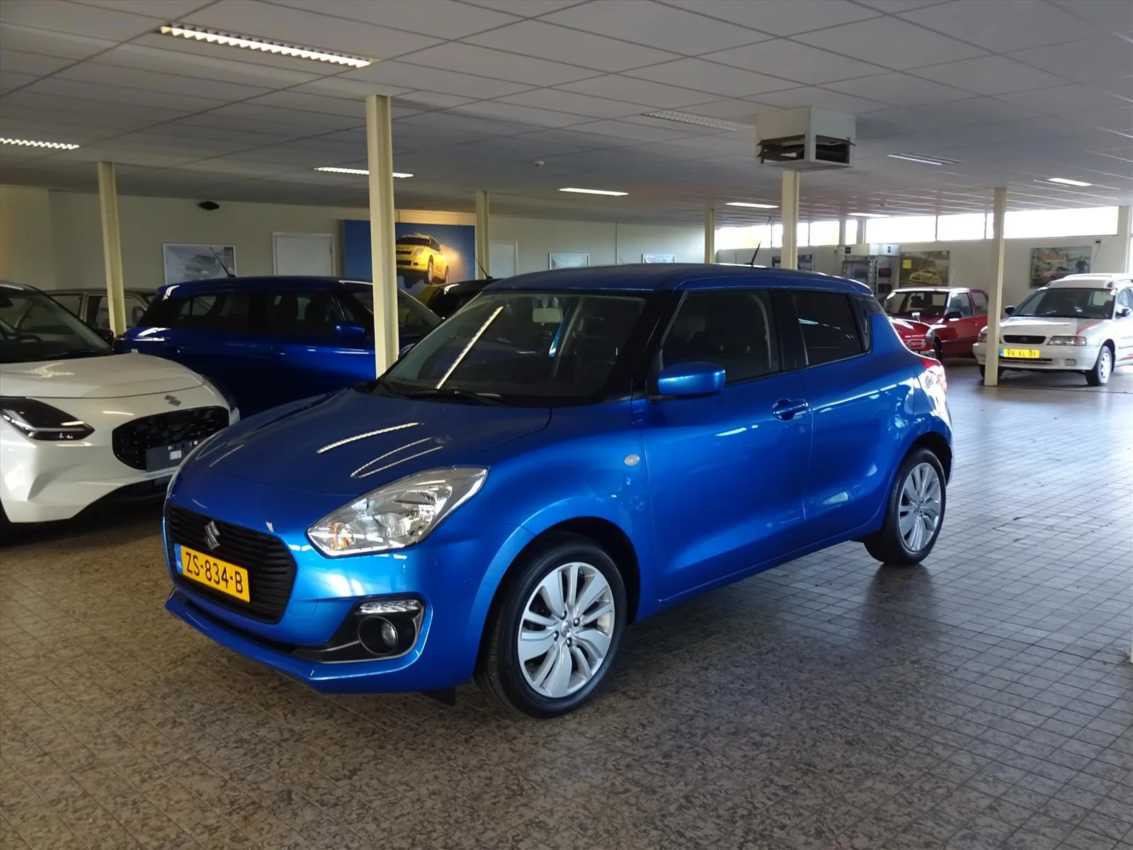 Suzuki Swift (2019) — foto 1