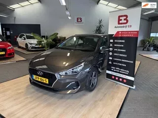 Hyundai i30 (2018) — foto 1