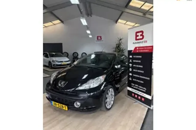 Peugeot 207 (2008)