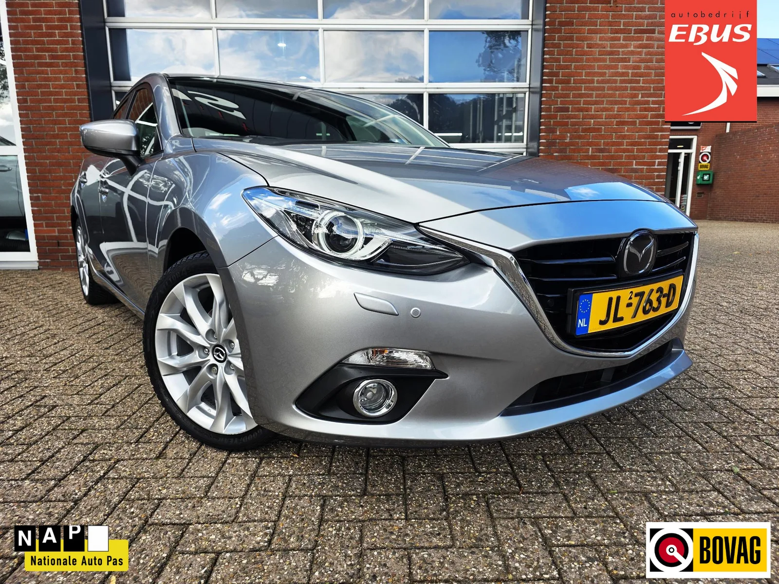 Mazda 3 (2016) — foto 1