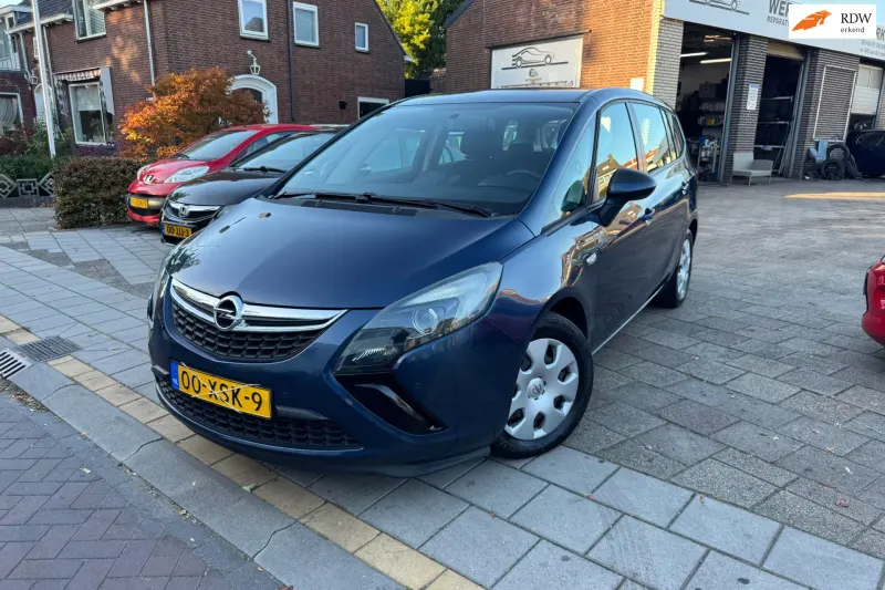 Opel Zafira (2012)
