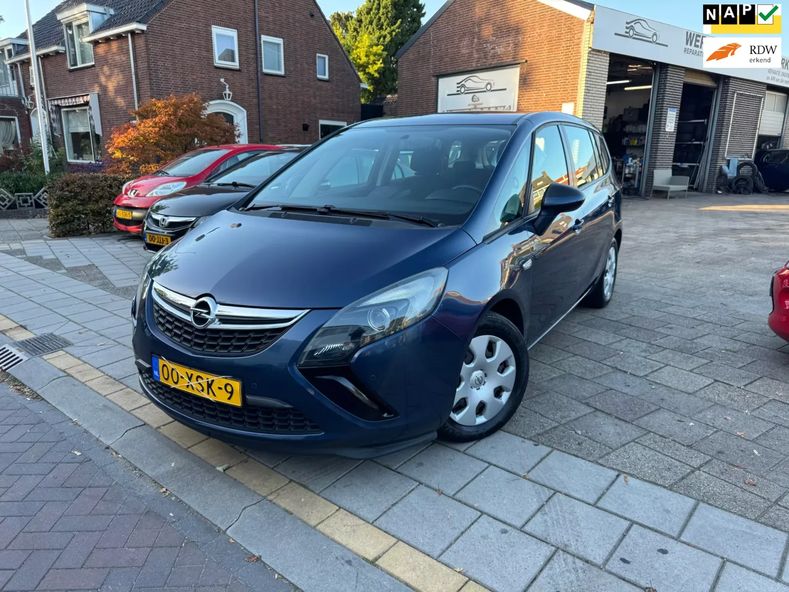Opel Zafira (2012) — foto 1