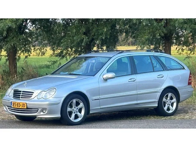 Mercedes-Benz C-Klasse (2007) — foto 1