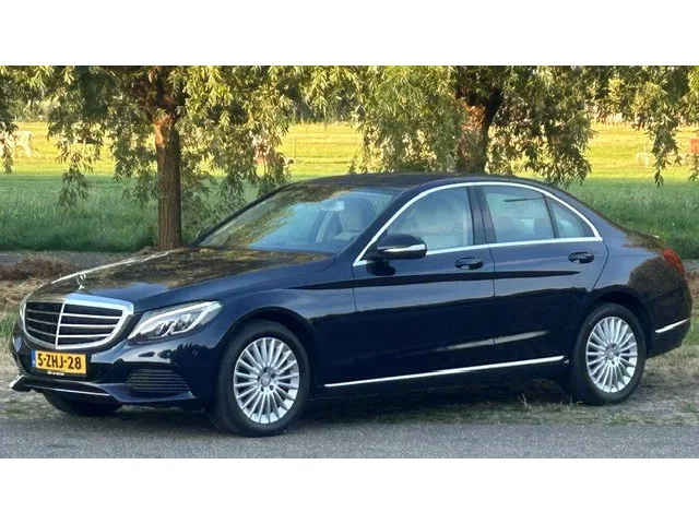 Mercedes-Benz C-Klasse (2015) — foto 1