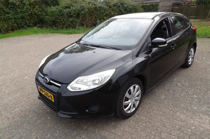 Ford Focus (2012)
