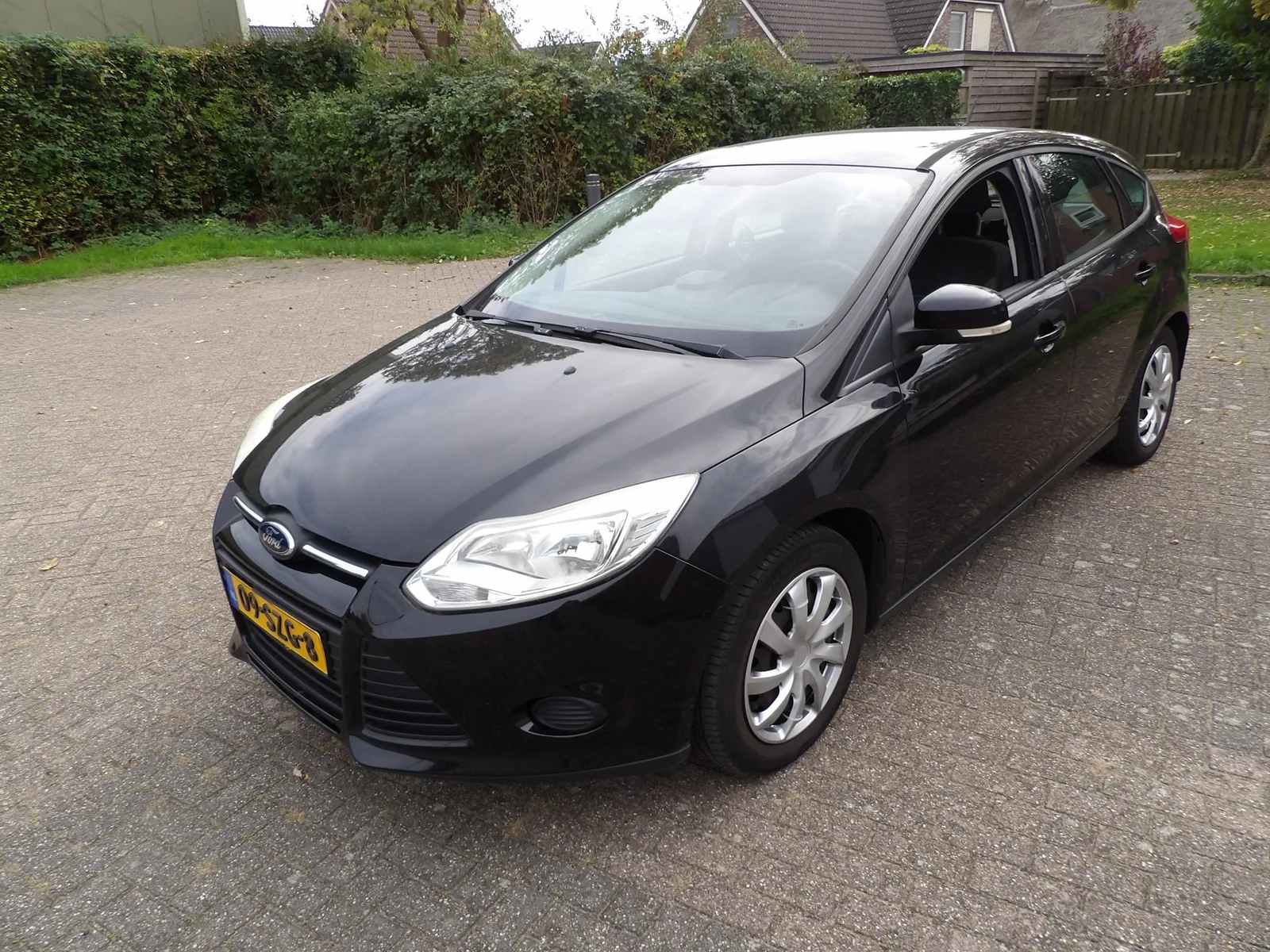 Ford Focus (2012) — foto 1