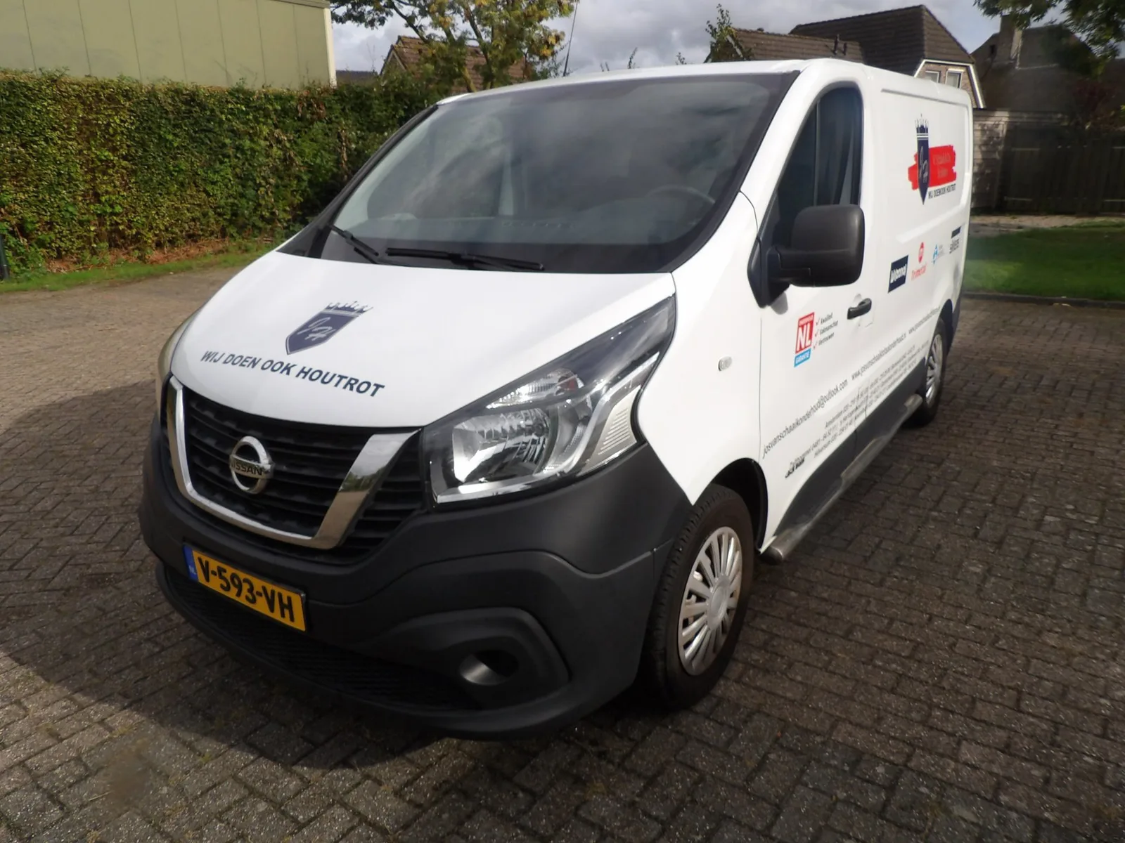 Nissan NV300 (2019) — foto 1