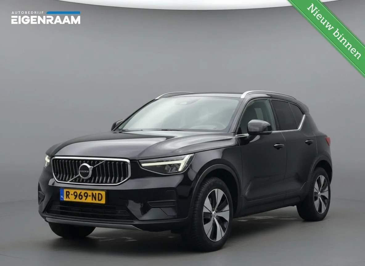 Volvo XC40 (2022) — foto 1