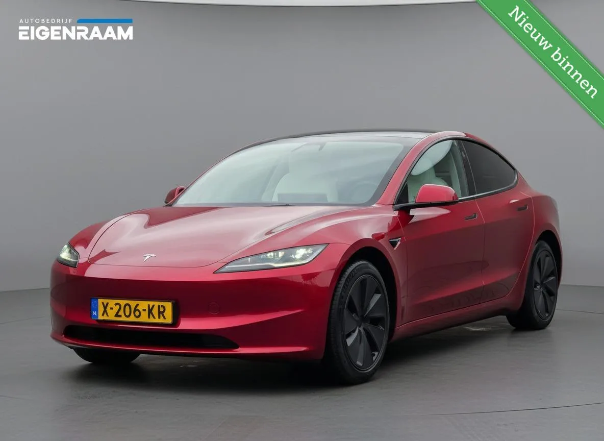 Tesla Model 3 (2023) — foto 1