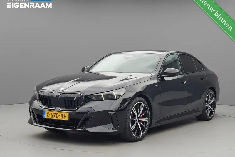 BMW i5 (2023)