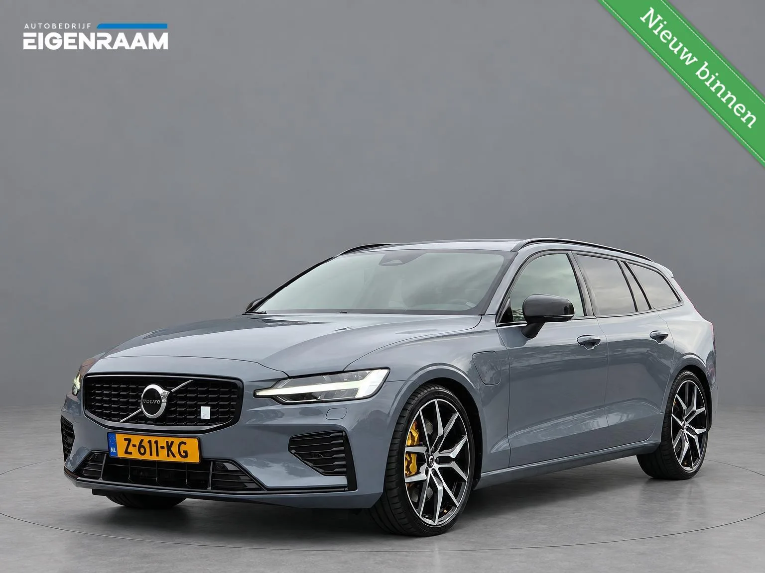 Volvo V60 (2024) — foto 1