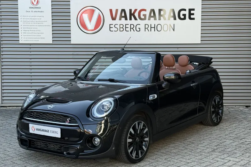 MINI Cabrio (2020)