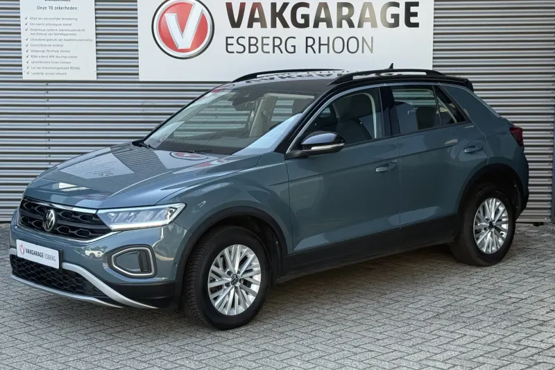 Volkswagen T-Roc (2022)