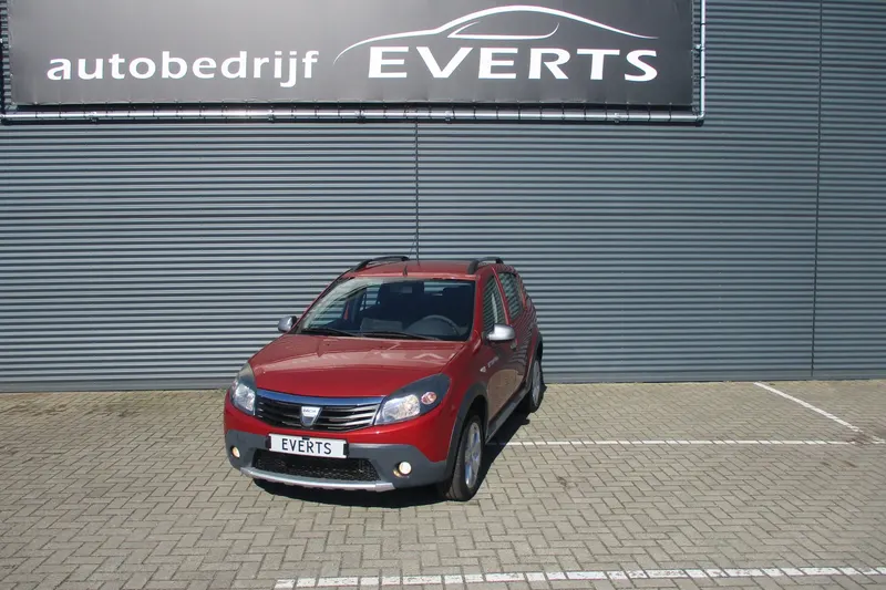 Dacia Sandero (2010)