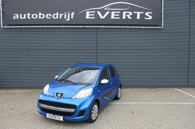 Peugeot 107 (2011)
