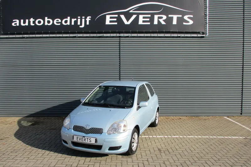Toyota Yaris (2004)