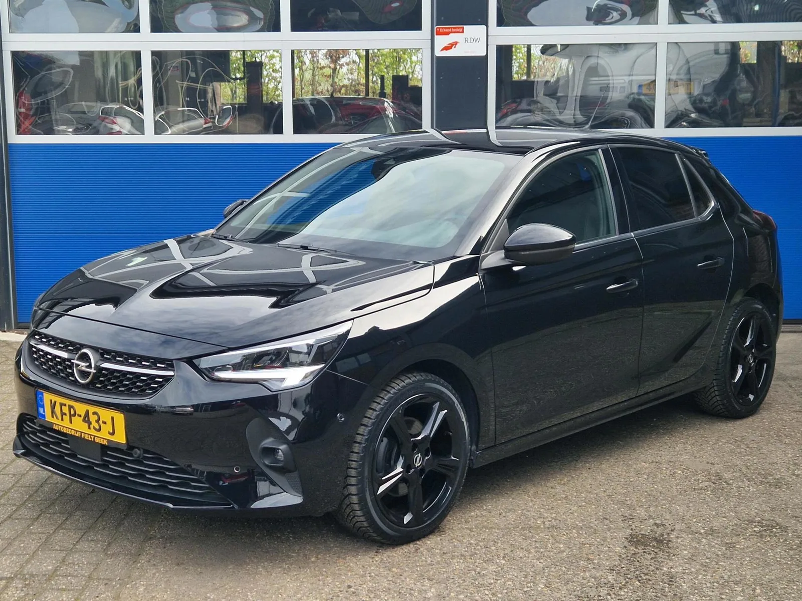 Opel Corsa (2023) — foto 1