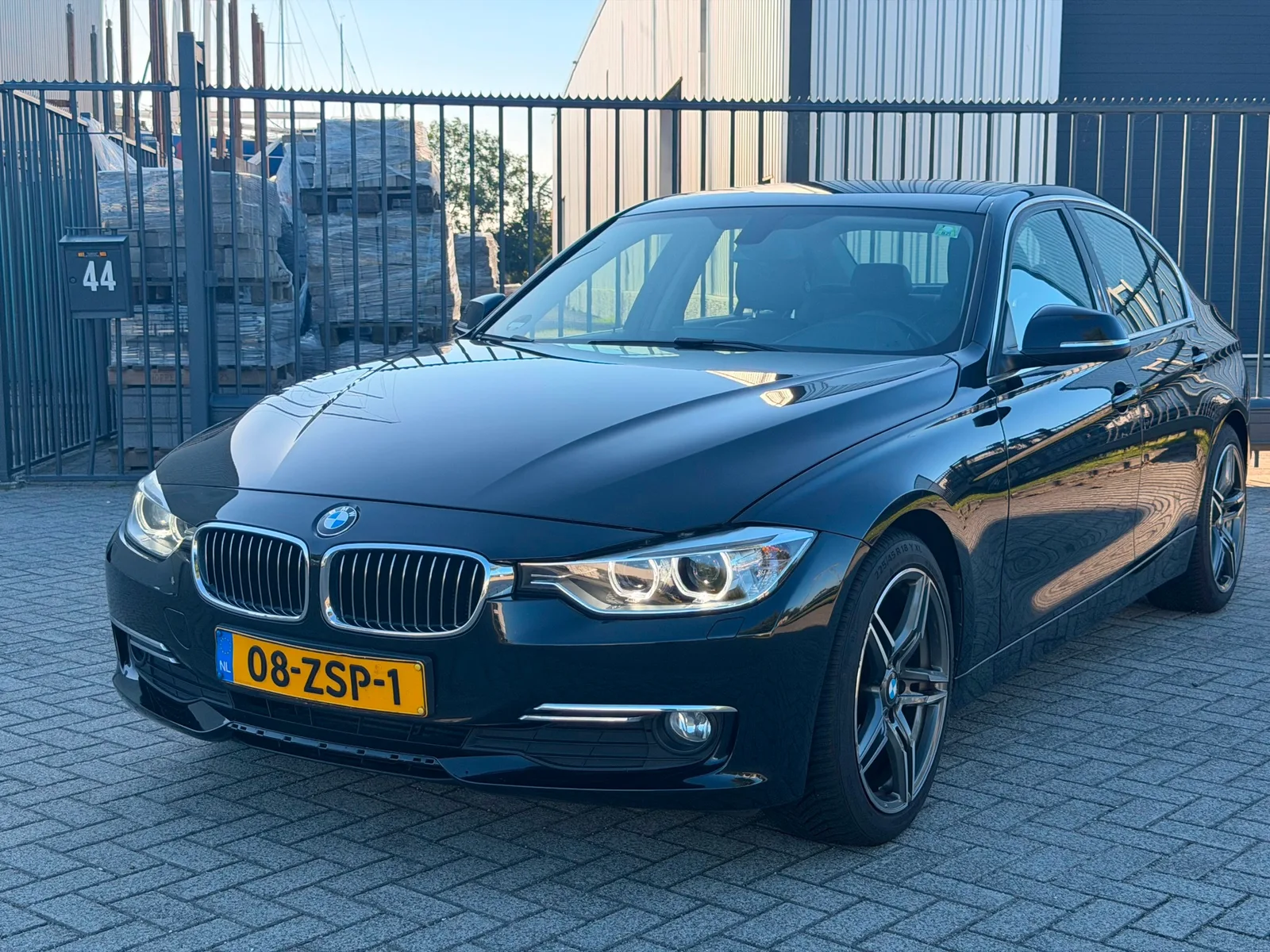 BMW 3-Serie (2013) — foto 1