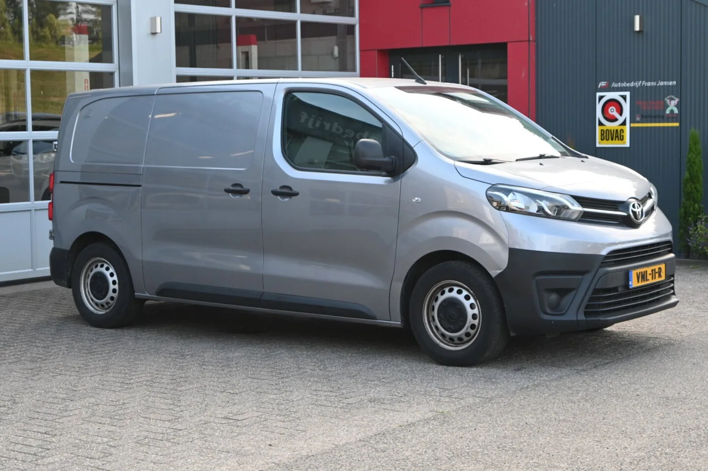 Toyota ProAce Worker (2022) — foto 1