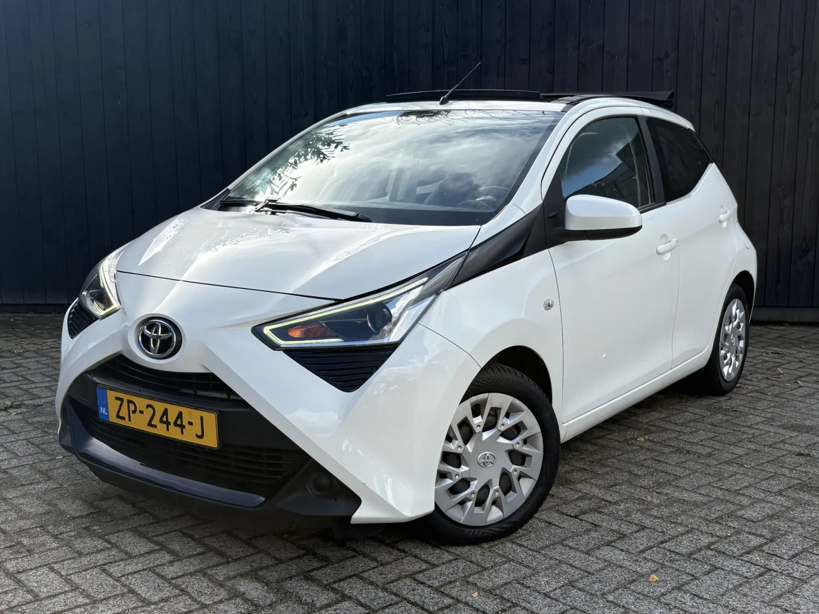 Toyota Aygo (2019) — foto 1