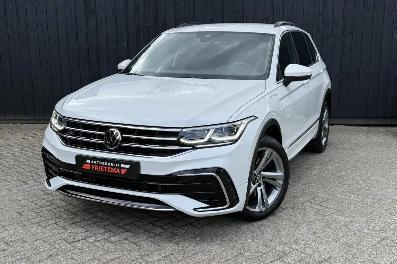 Volkswagen Tiguan (2023)
