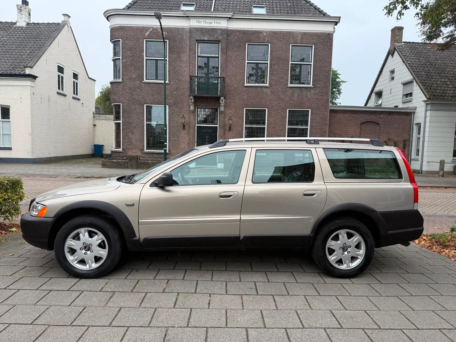 Volvo XC70 (2005) — foto 1