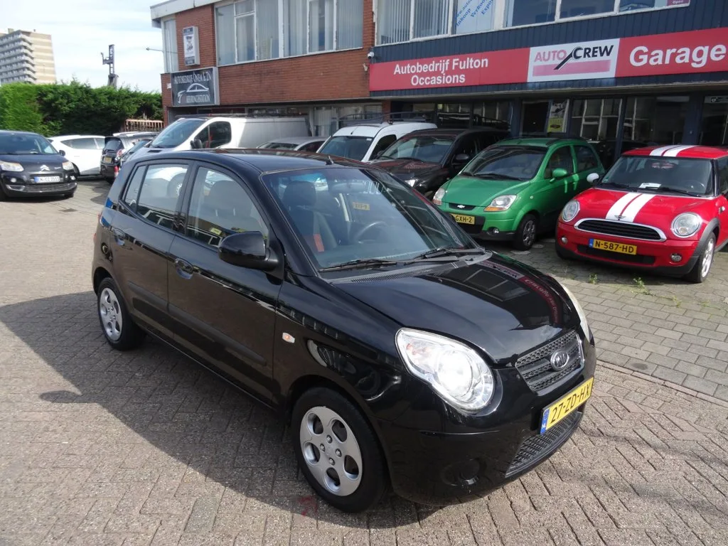 Kia Picanto (2008) — foto 1