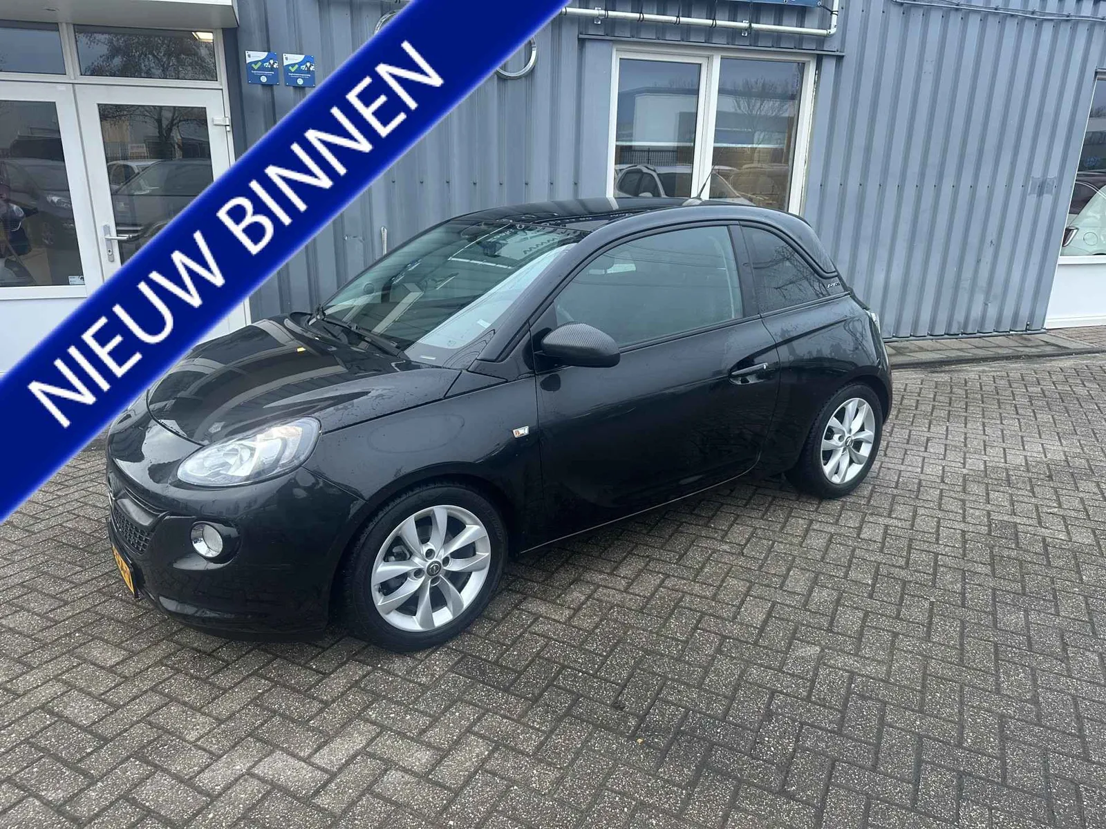 Opel Adam (2013) — foto 1