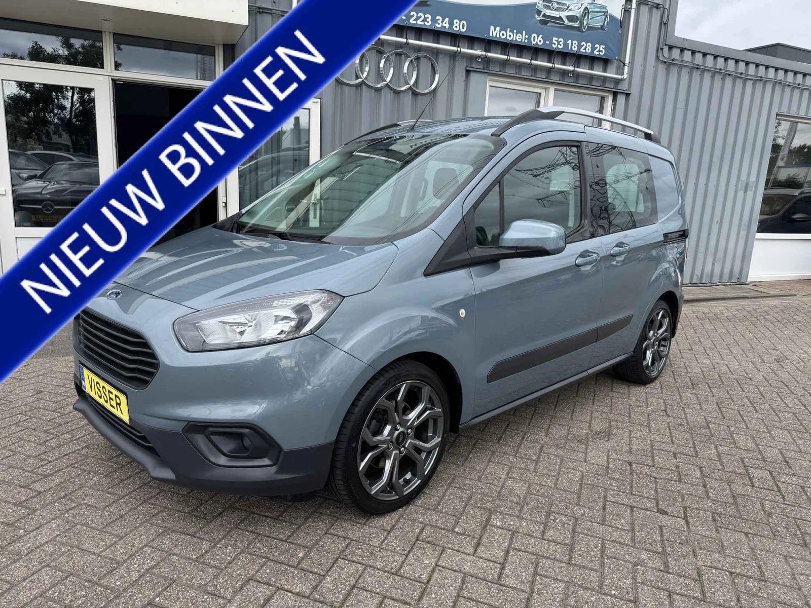Ford Tourneo Courier (2019) — foto 1