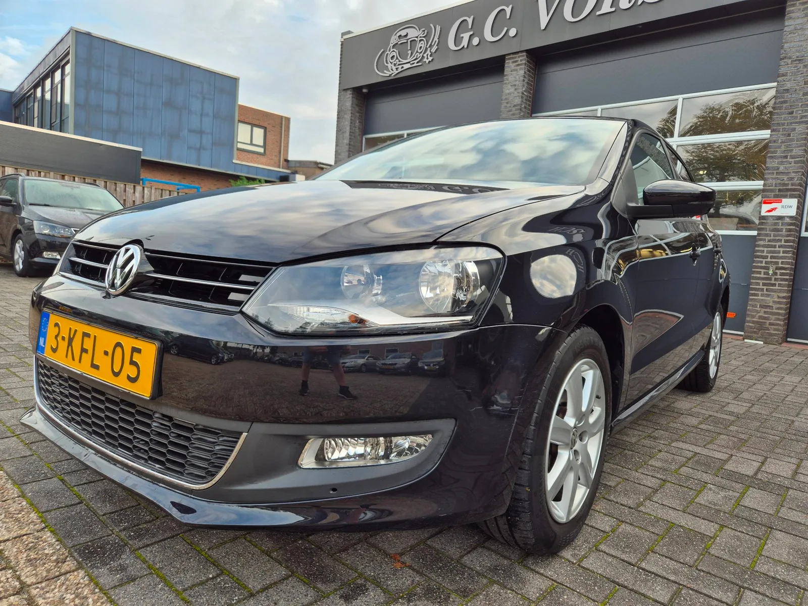 Volkswagen Polo (2013) — foto 1
