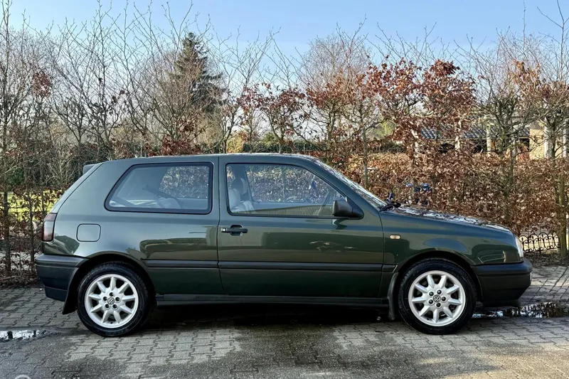 Volkswagen Golf (1996)