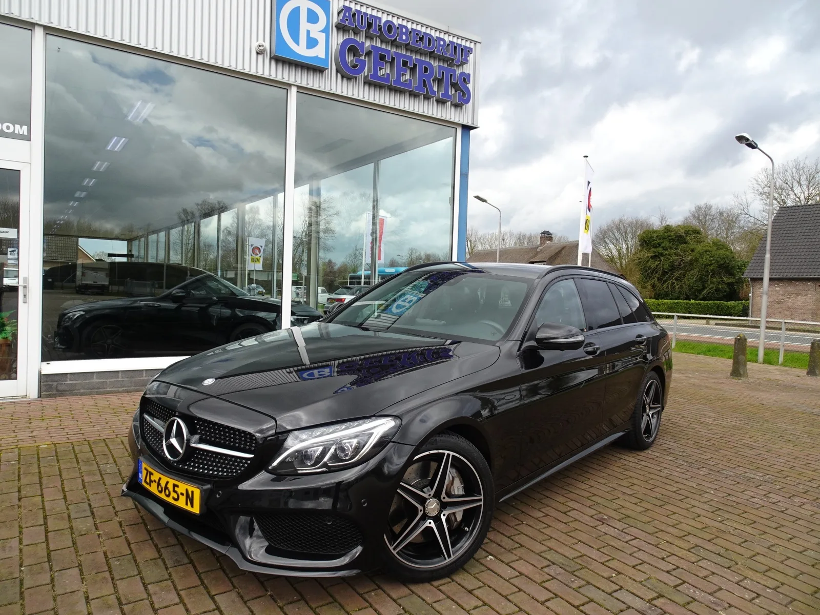 Mercedes-Benz C-Klasse (2016) — foto 1