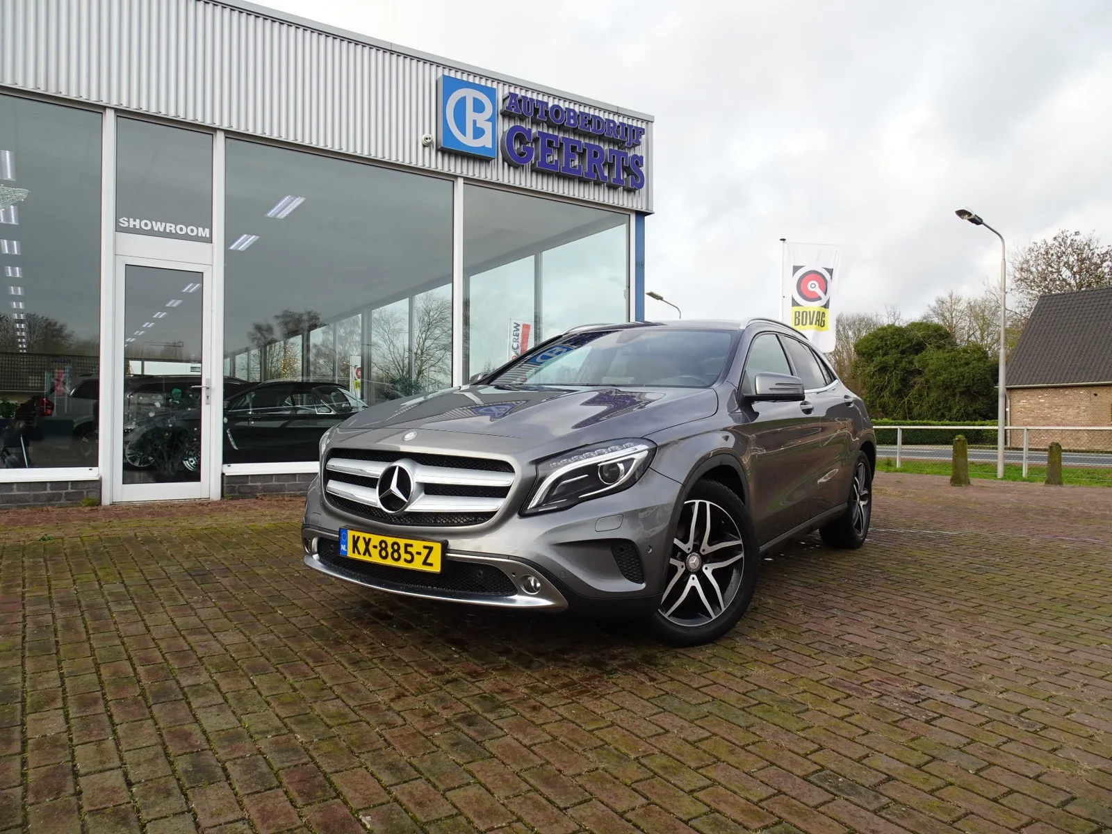 Mercedes-Benz GLA-Klasse (2016) — foto 1