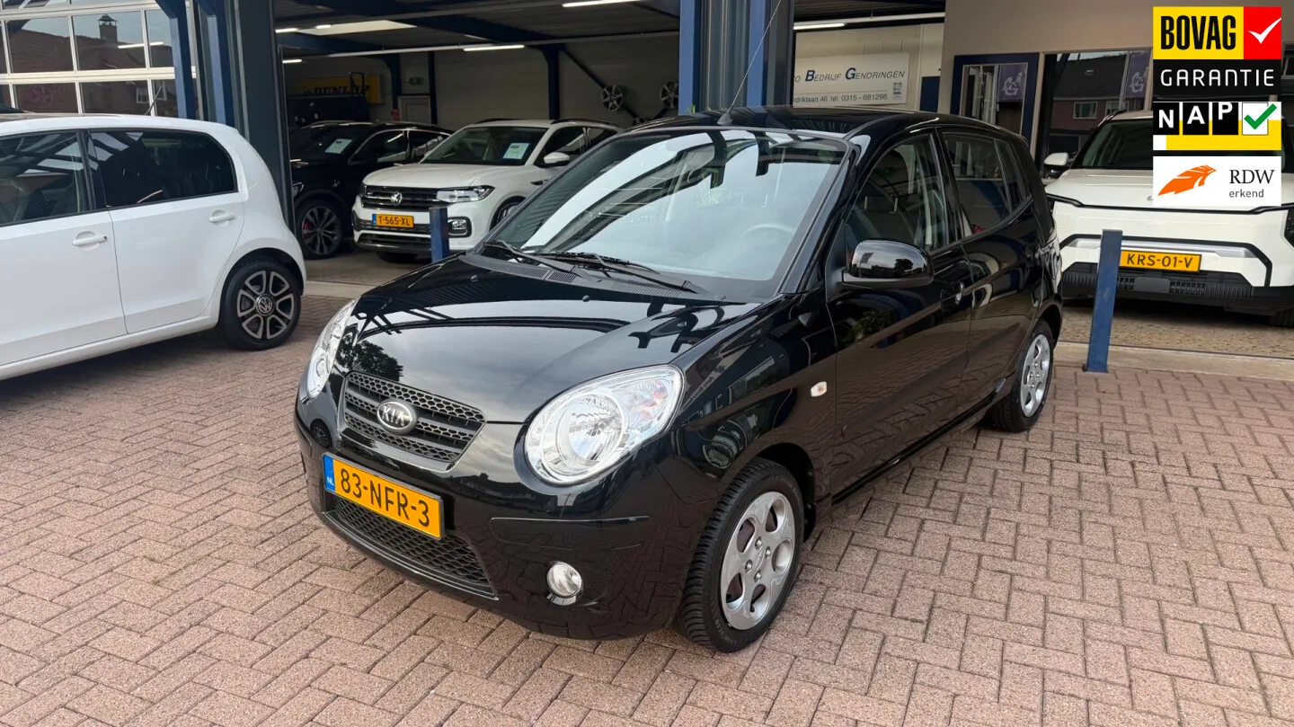 Kia Picanto (2010) — foto 1