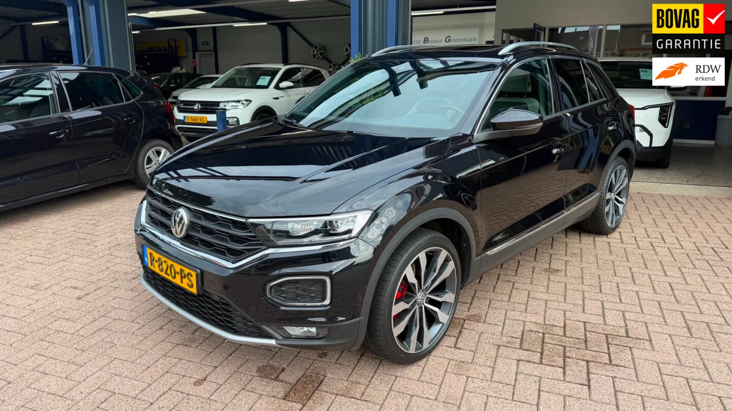 Volkswagen T-Roc (2019) — foto 1