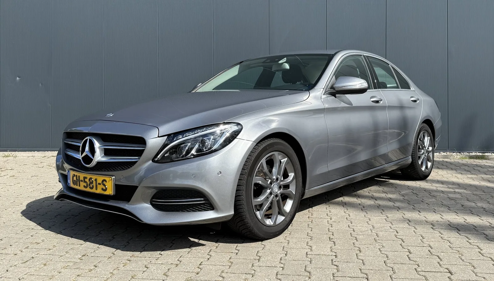 Mercedes-Benz C-Klasse (2015) — foto 1
