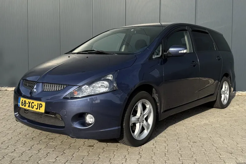 Mitsubishi Grandis (2007)