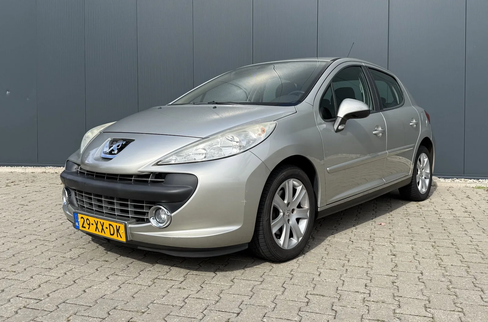 Peugeot 207 (2007) — foto 1