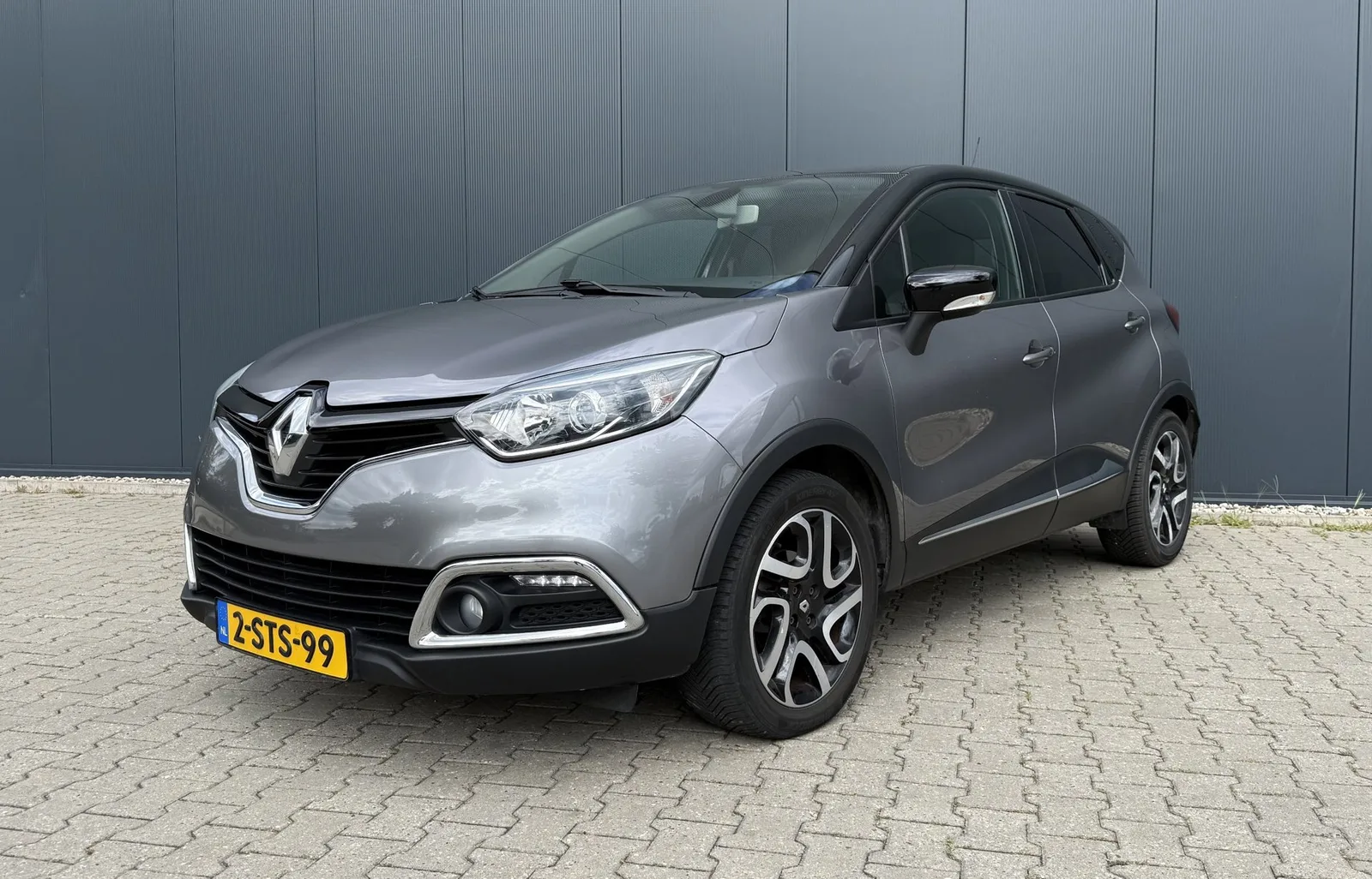 Renault Captur (2013) — foto 1