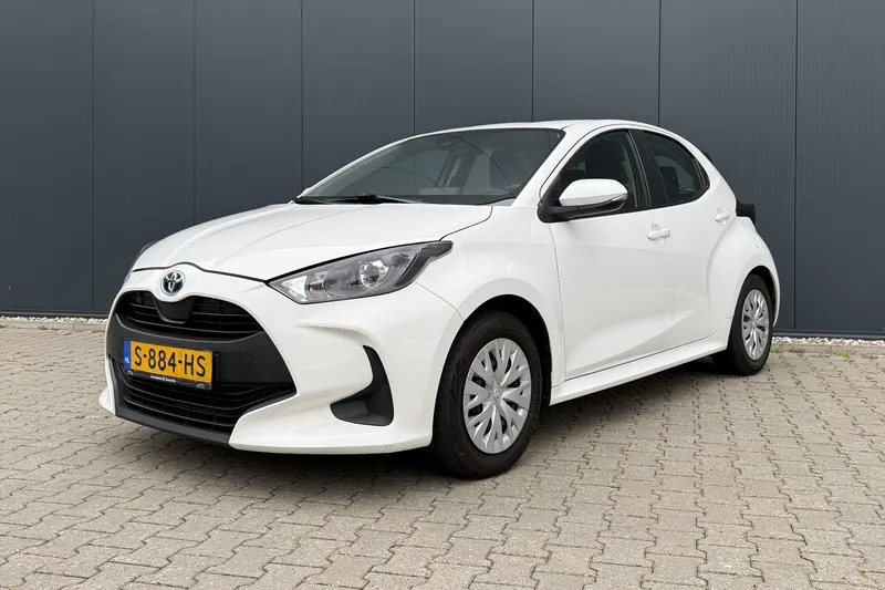 Toyota Yaris (2023)