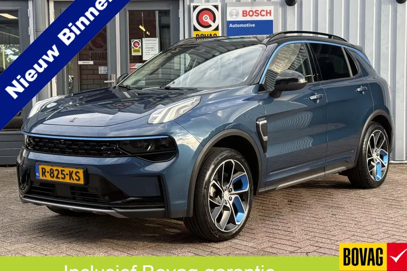 Lynk & Co 01 (2022)
