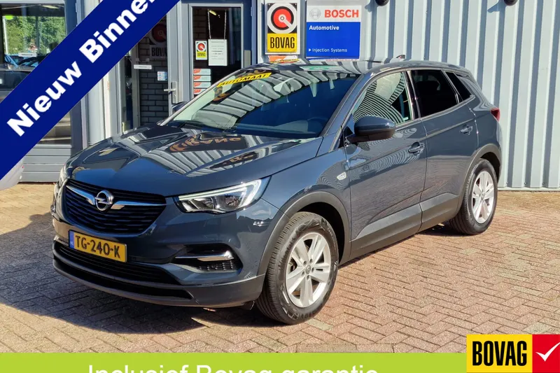 Opel Grandland X (2018)