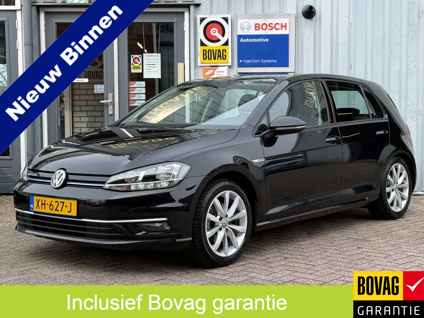 Volkswagen Golf (2019) — foto 1