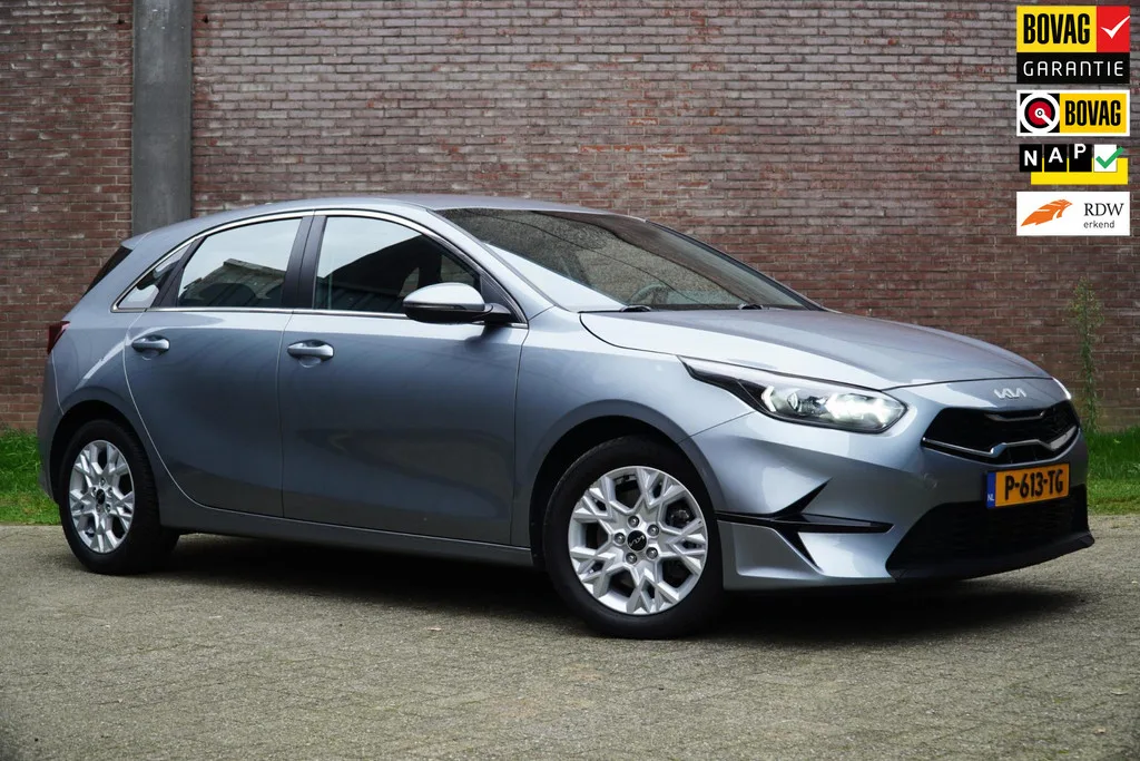 Kia Ceed (2022) — foto 1