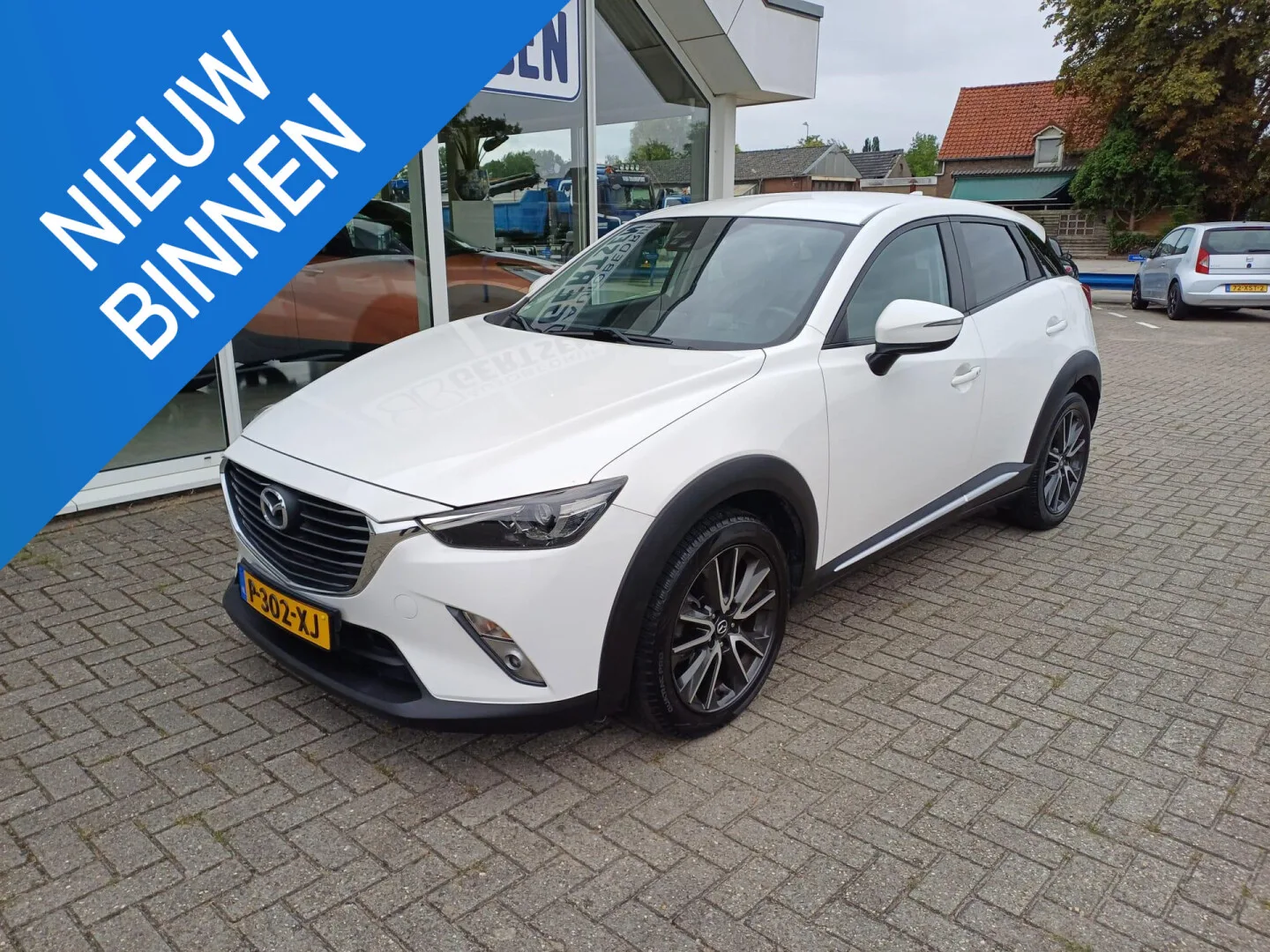 Mazda CX-3 (2016) — foto 1